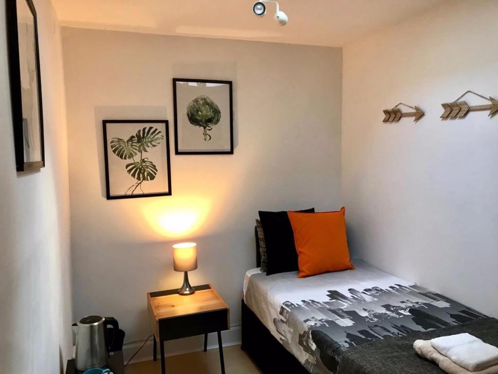 אדינבורו Kingsview Rooms מראה חיצוני תמונה